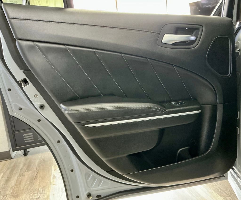 Used 2022 Dodge Charger Scat Pack RWD image 26