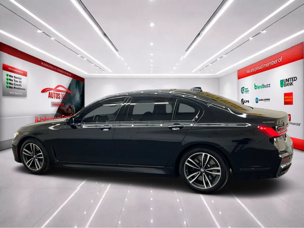 Used 2021 BMW 740i xDrive w/ M Sport Package AWD/4WD image 4