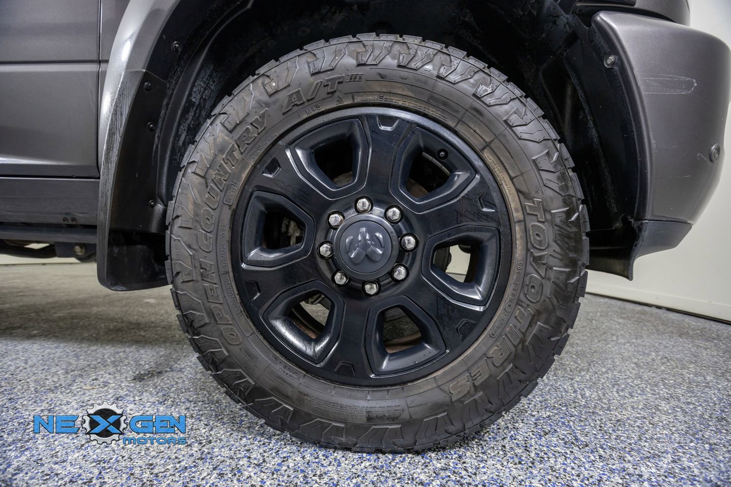 Used 2016 RAM 2500 Laramie w/ Sport Appearance Group AWD/4WD image 43
