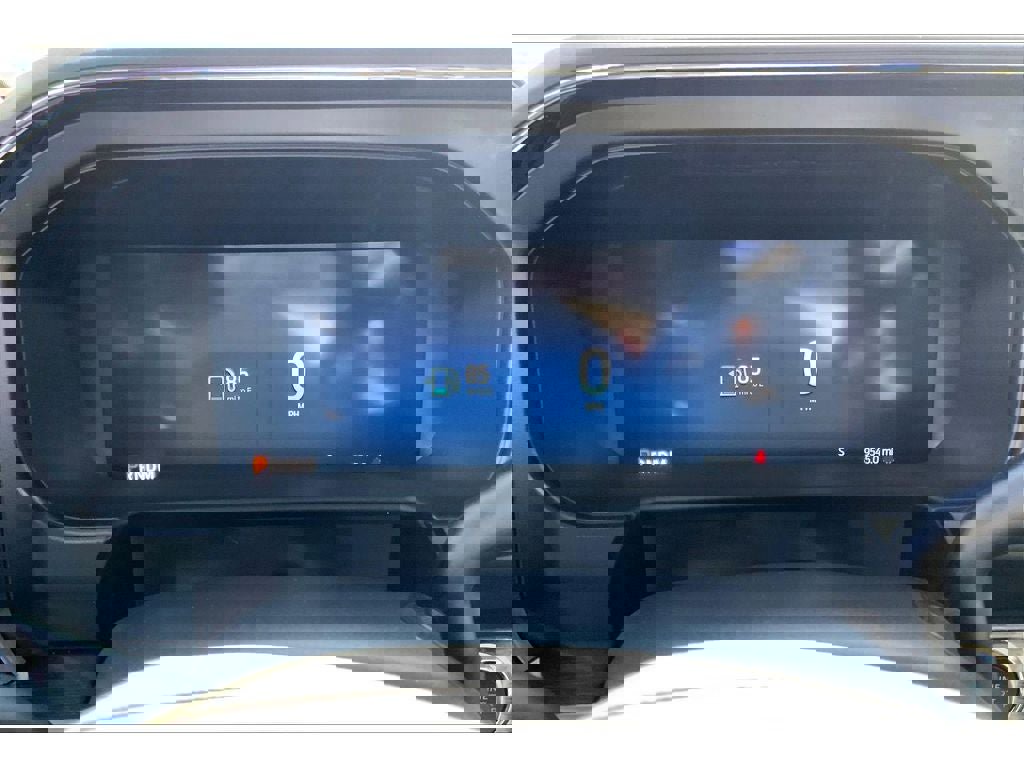 Used 2025 Ford F350 Lariat w/ FX4 Off-Road Package image 22