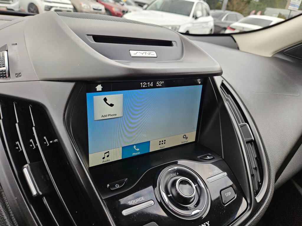 Used 2017 Ford Escape Titanium image 22