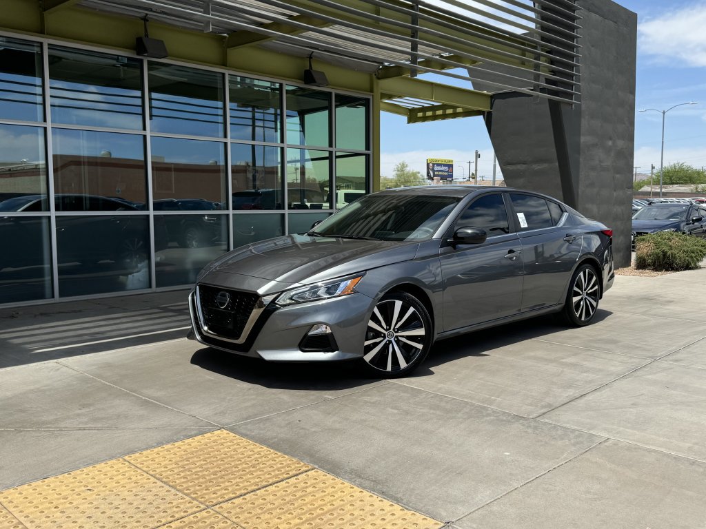 Used 2021 Nissan Altima 2.5 SR