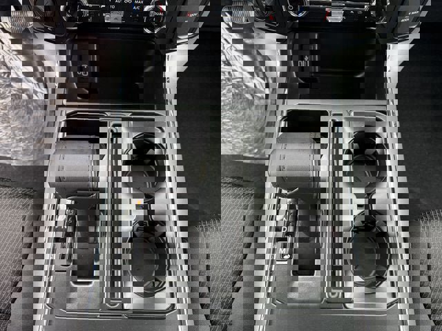 New 2026 Ford F150 XLT w/ Equipment Group 302A MID image 15