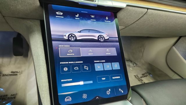 Used 2023 Lucid Air Touring AWD/4WD image 48