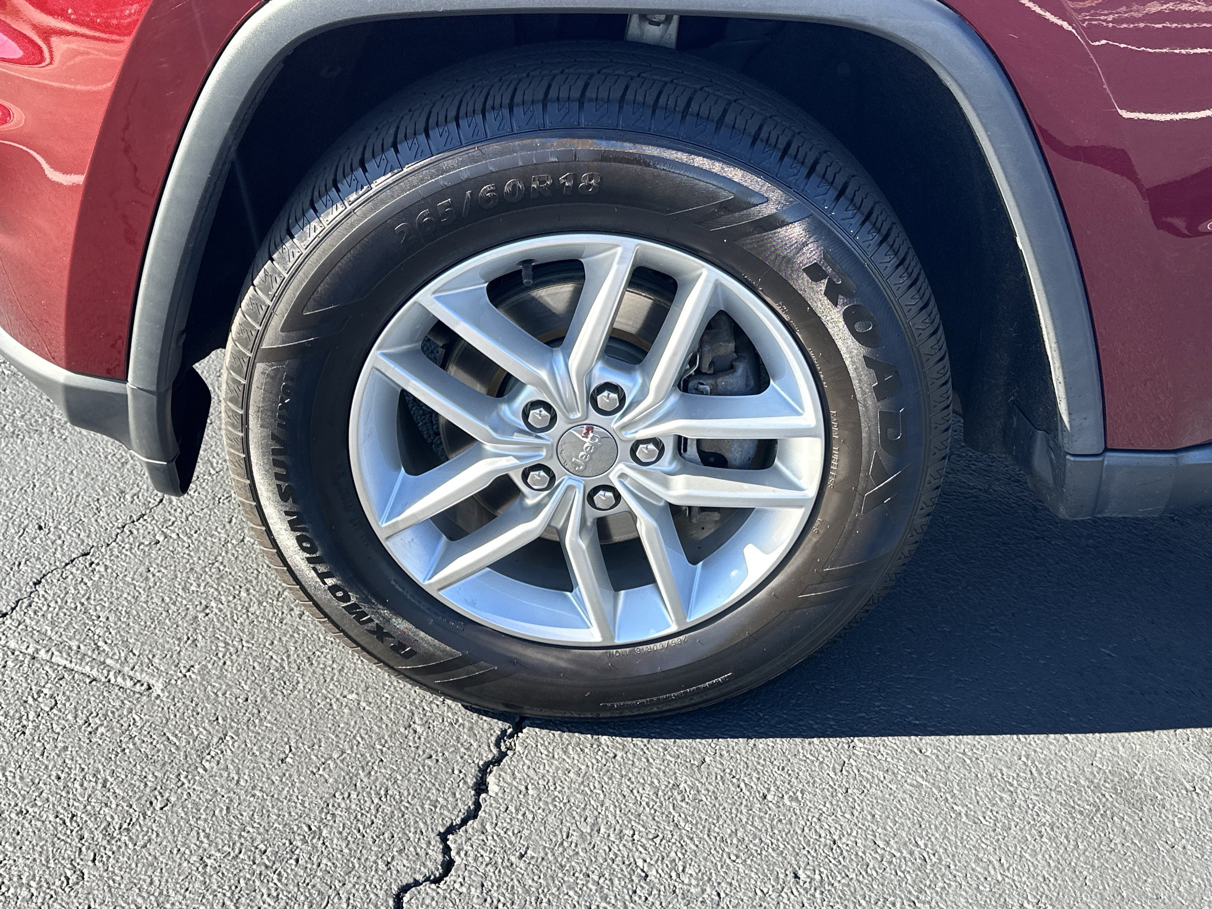 Used 2017 Jeep Grand Cherokee Laredo w/ Quick Order Package 23E image 11