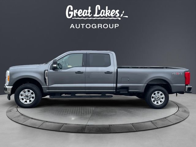 Used 2023 Ford F250 XLT image 2