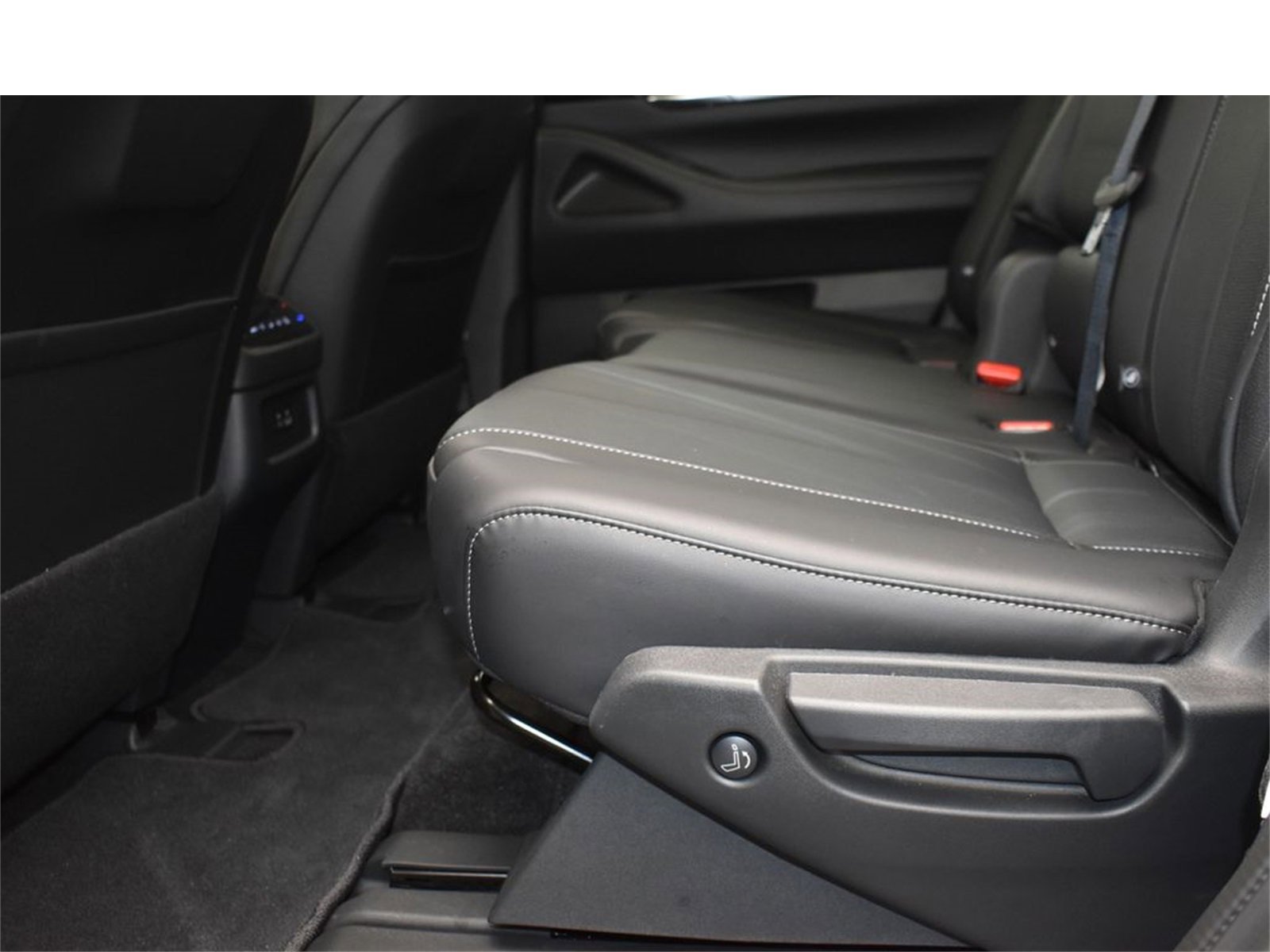 Certified 2025 INFINITI QX60 Pure image 14