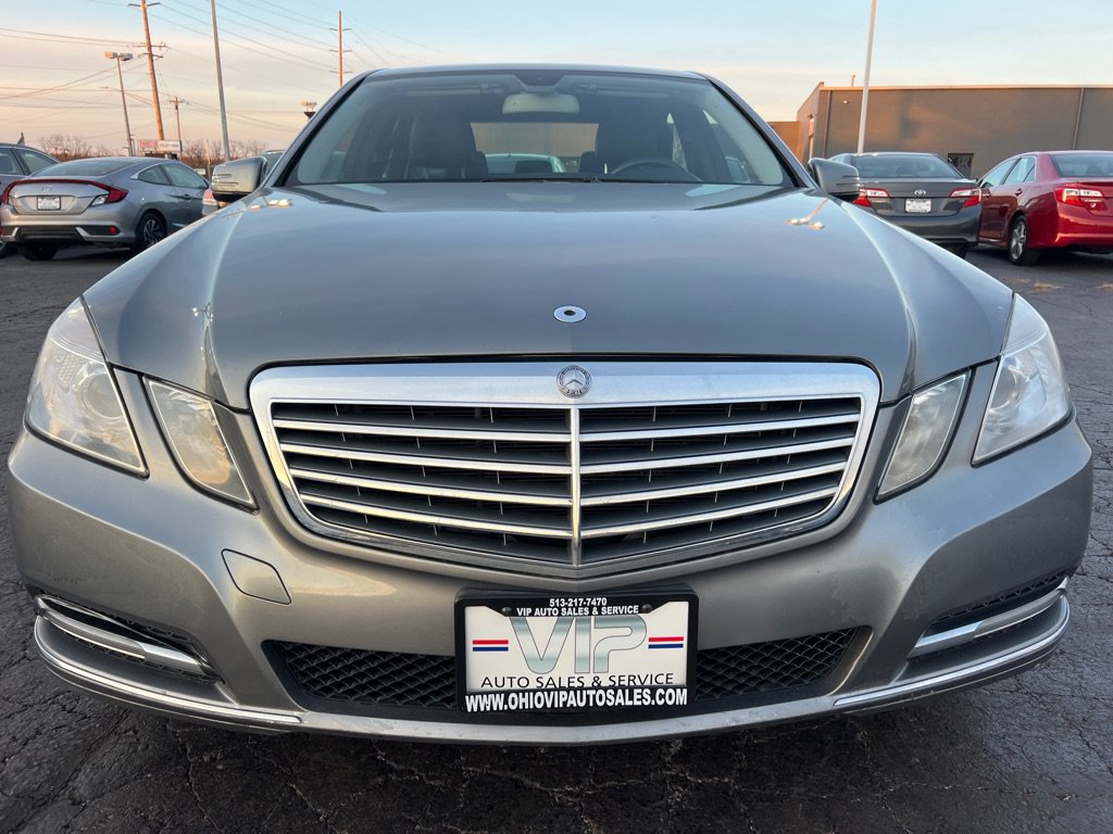 Used 2013 Mercedes-Benz E 350 4MATIC Sedan image 2