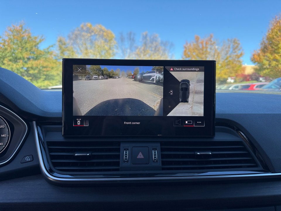 Used 2025 Audi Q5 2.0T Premium Plus w/ Premium Plus Package image 19