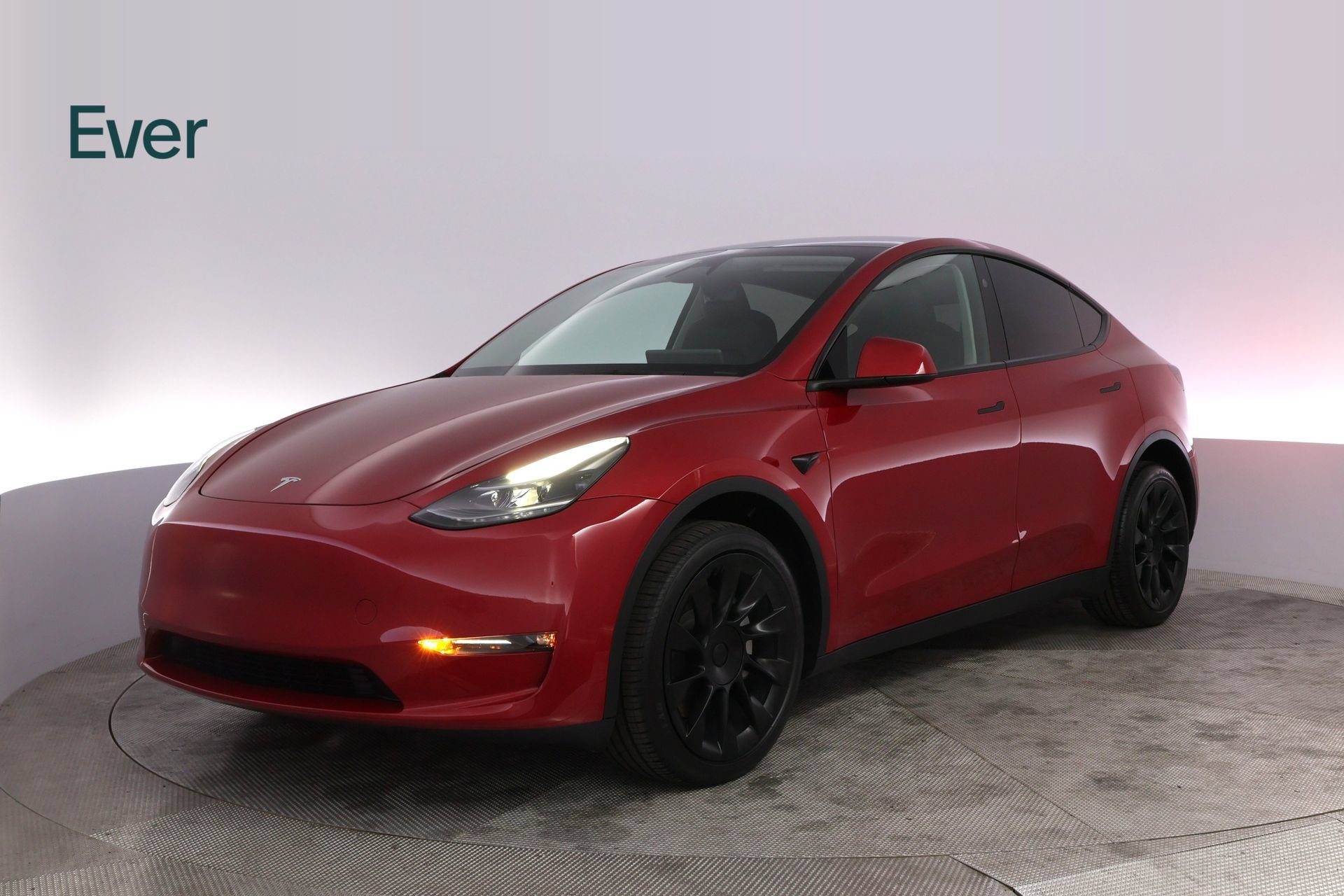 Used 2023 Tesla Model Y Long Range AWD/4WD image 2