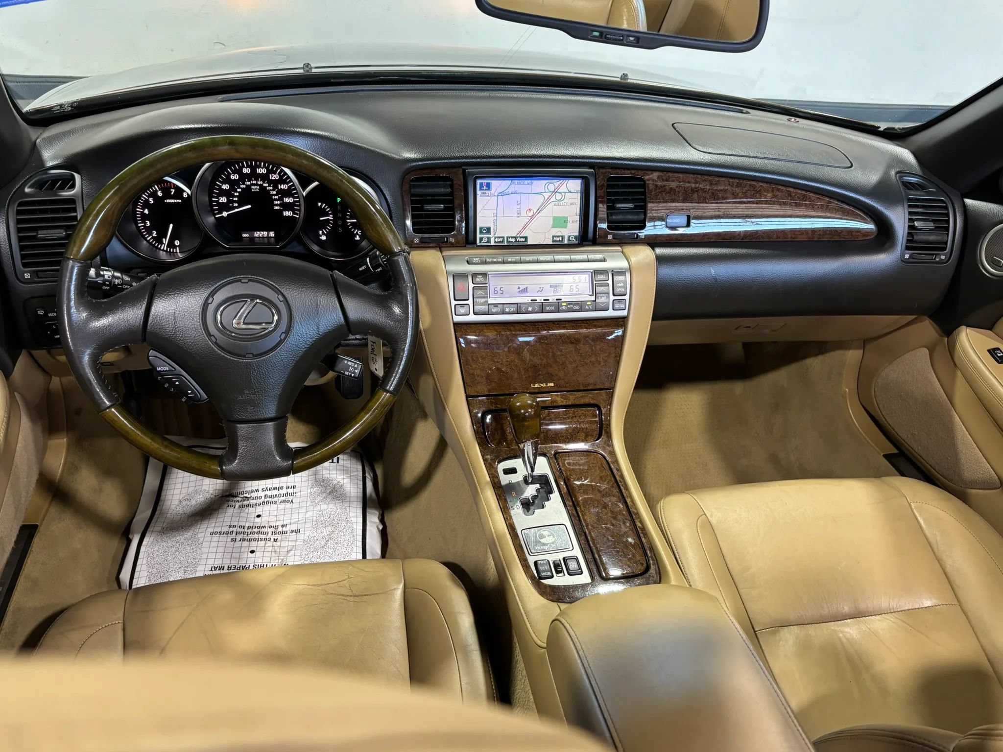 Used 2006 Lexus SC 430 Convertible RWD image 25