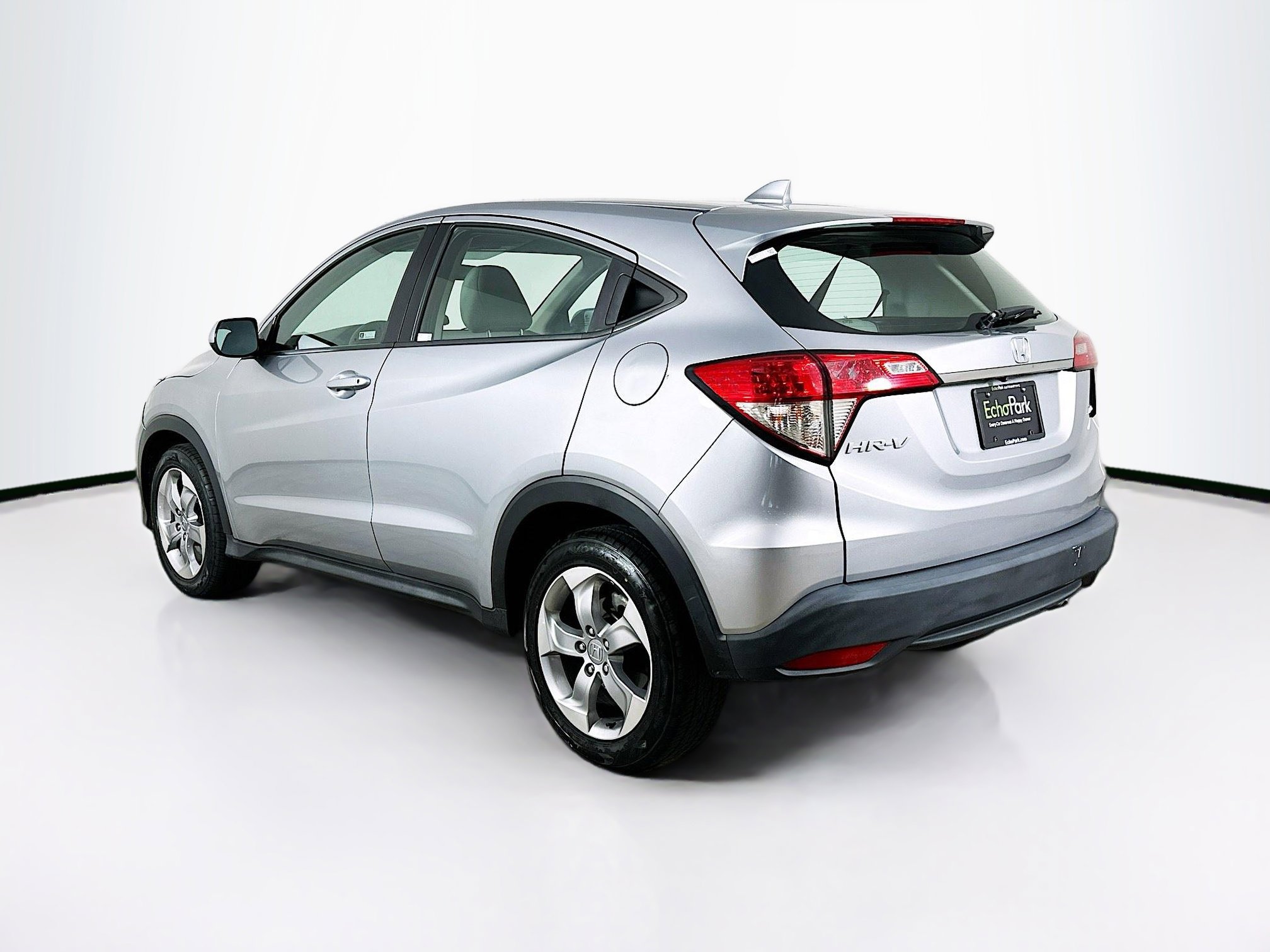 Used 2019 Honda HR-V LX image 5