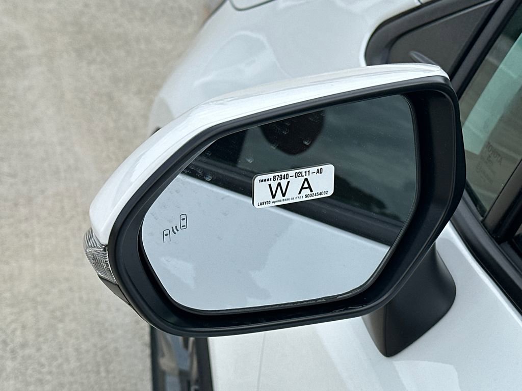 New 2026 Toyota Corolla SE FWD image 16