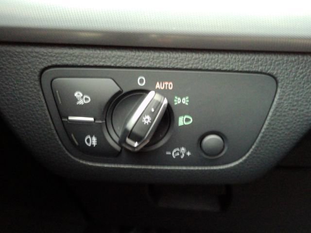 Used 2024 Audi Q5 2.0T Premium image 39