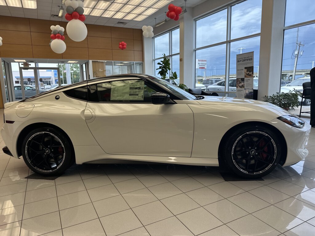 New 2027 Nissan Z Performance RWD image 5