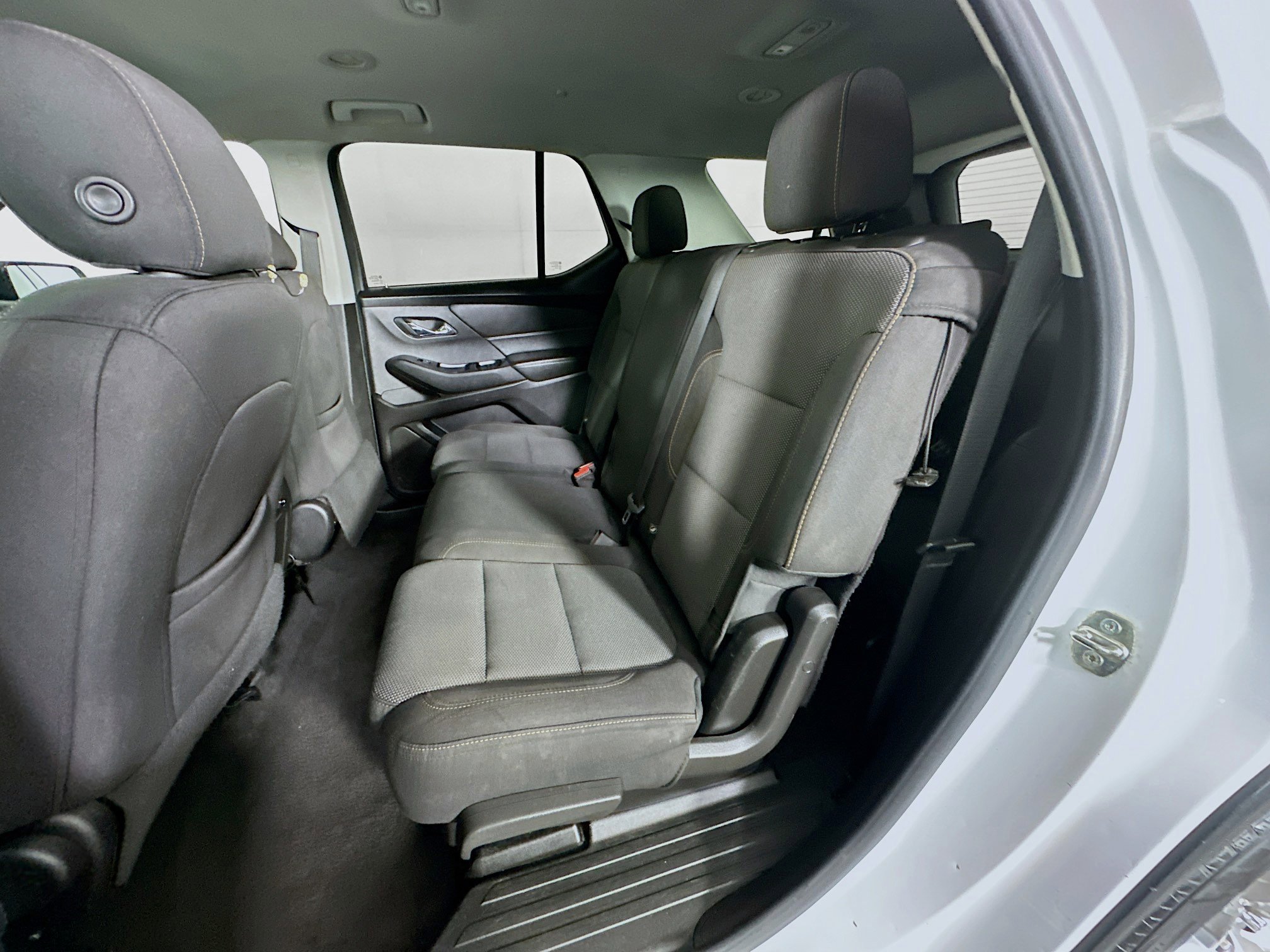 Used 2019 Chevrolet Traverse LS FWD image 26
