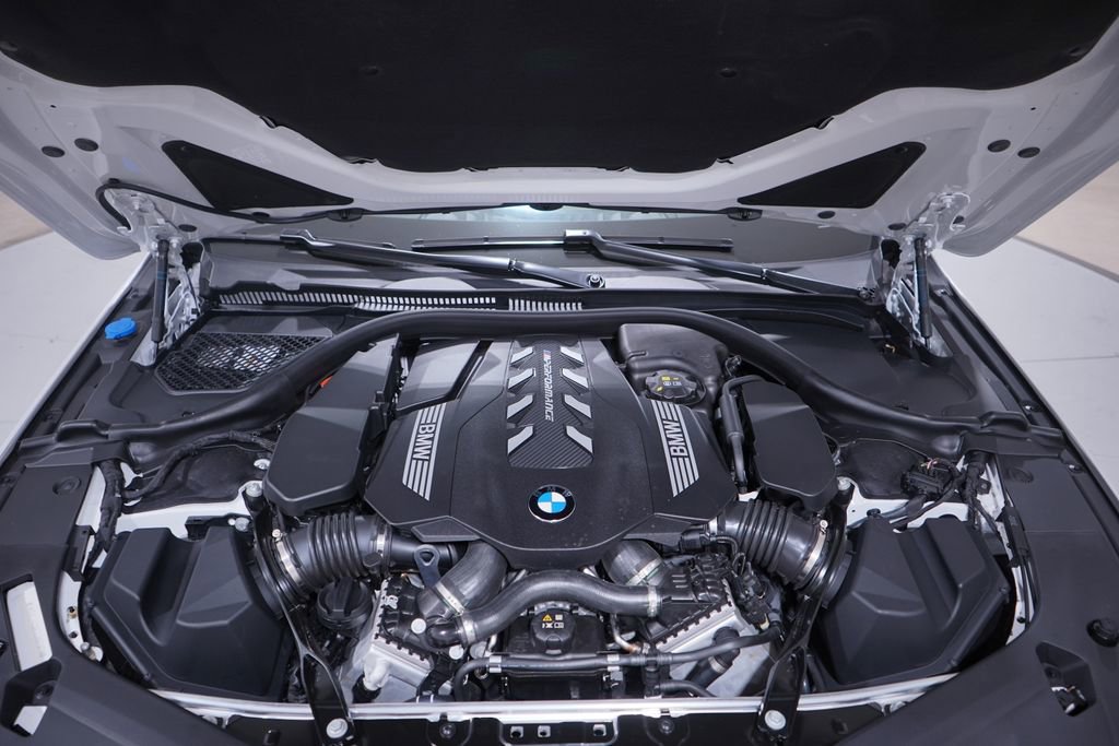 Used 2026 BMW M850i xDrive M850i xDrive w/ M Sport Professional Package image 27