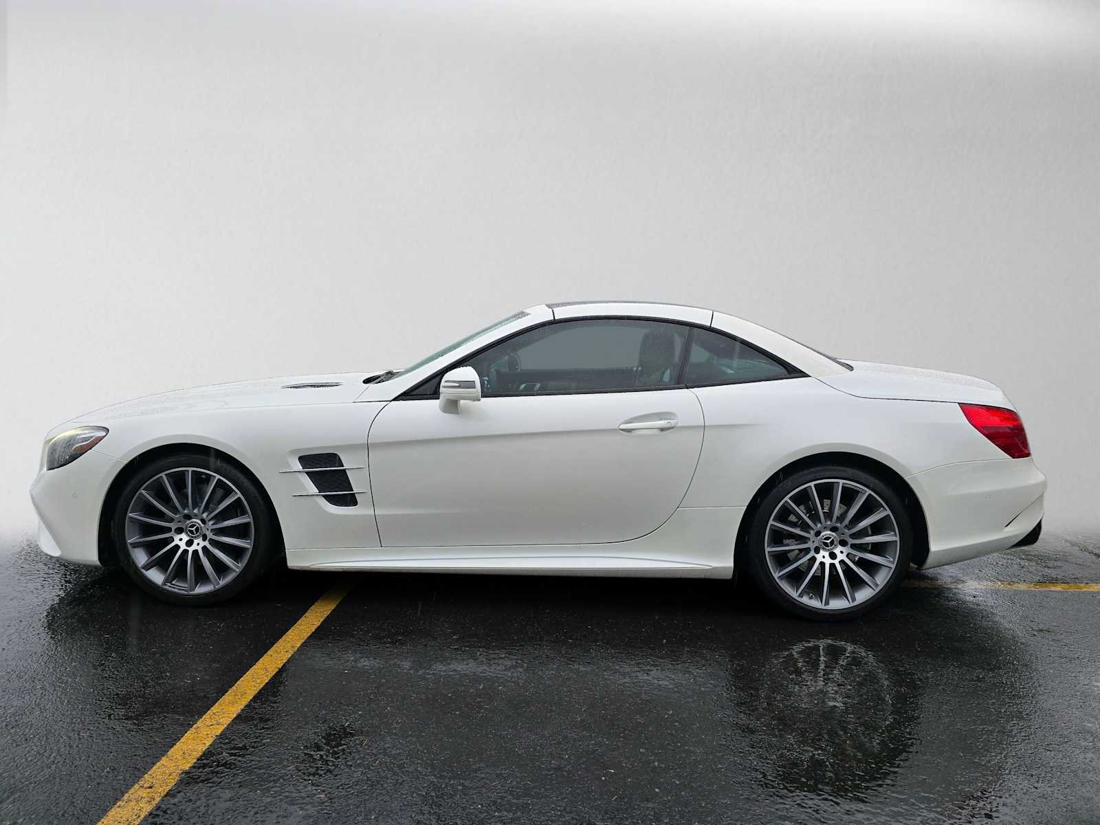 Used 2017 Mercedes-Benz SL 450 image 6