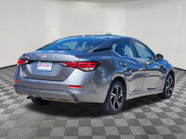 Used 2025 Nissan Sentra SV FWD image 5