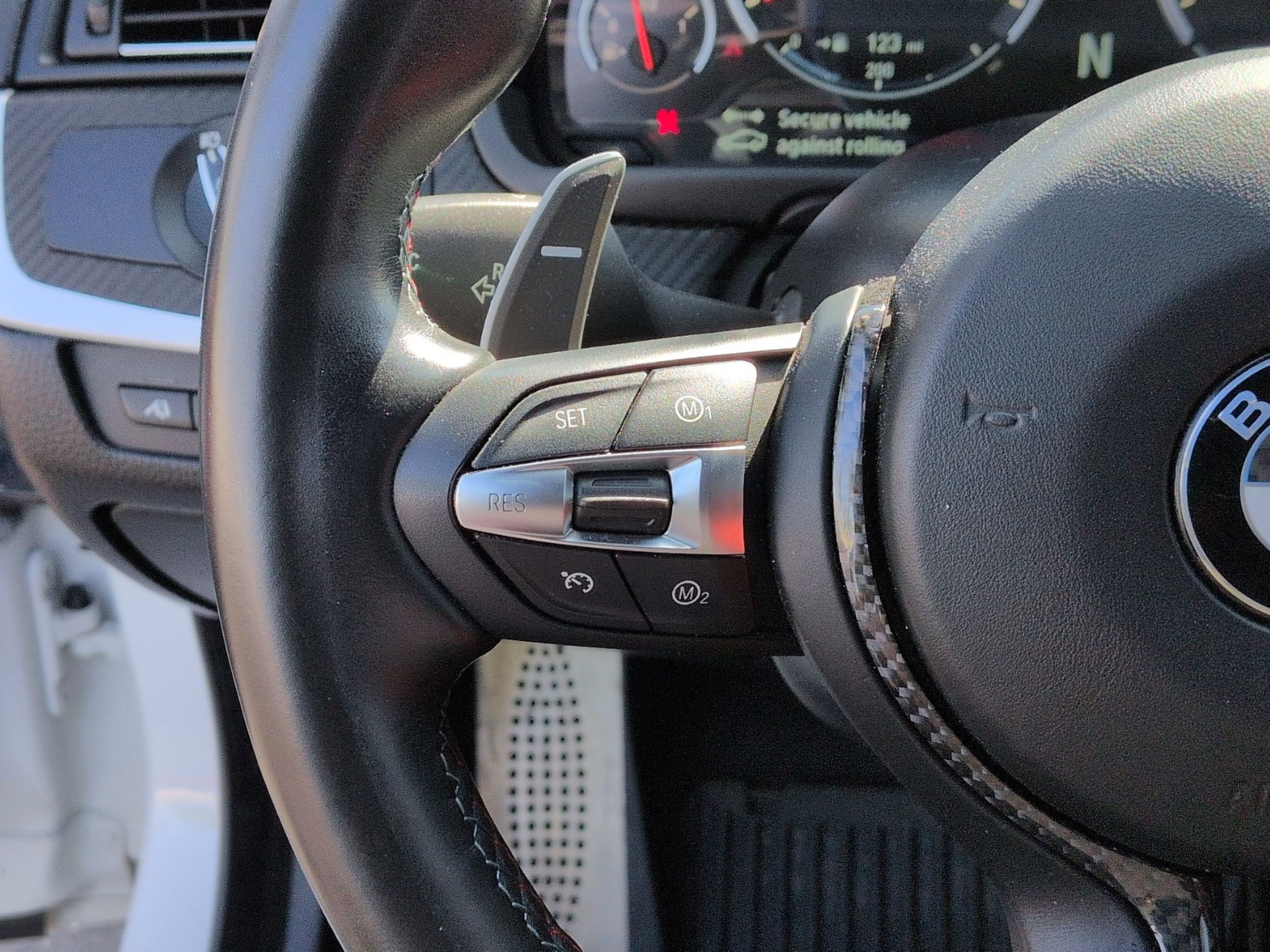 Used 2014 BMW M5 RWD image 18