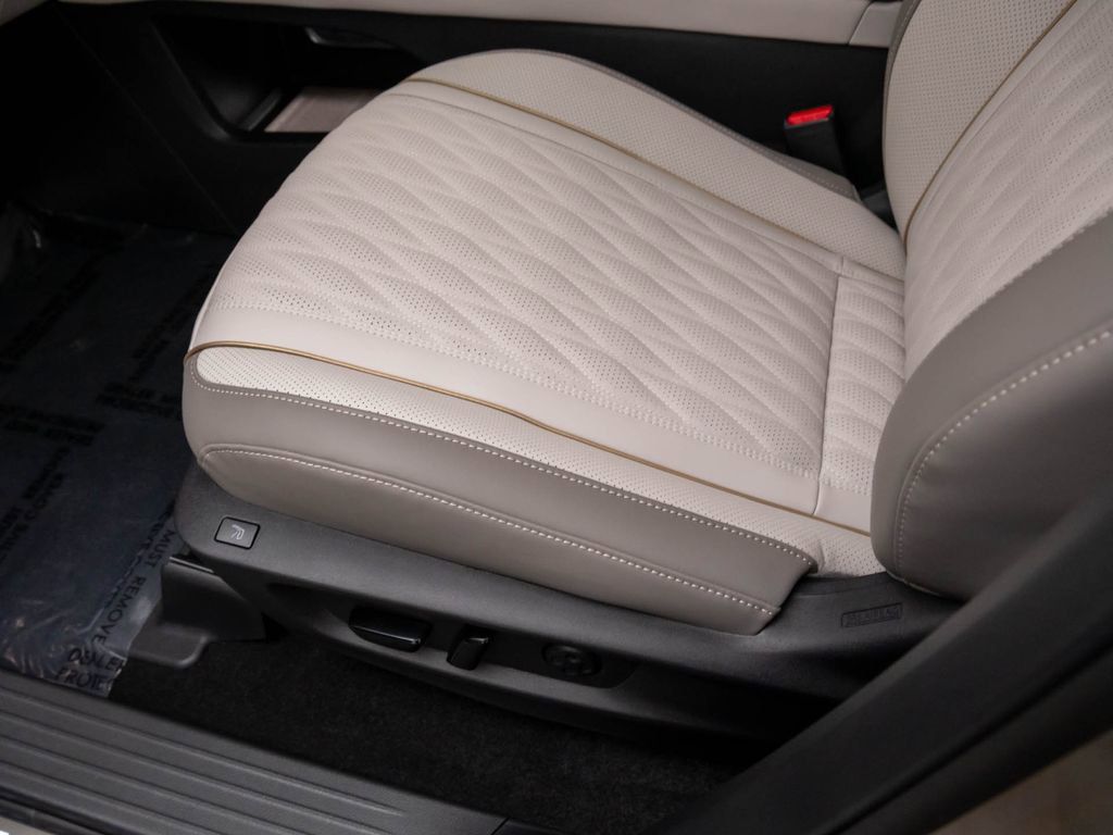 New 2026 INFINITI QX60 Autograph image 13