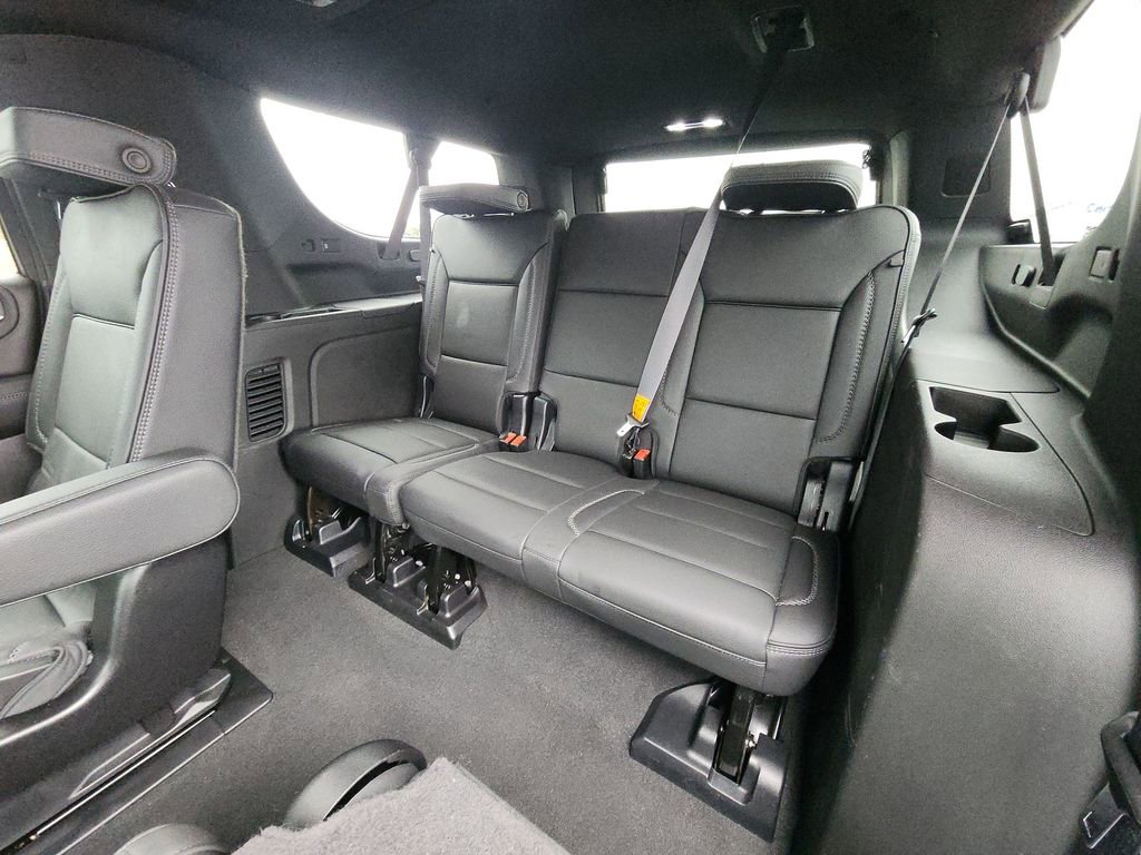 Used 2024 GMC Yukon XL Denali w/ Advanced Technology Package AWD/4WD image 24