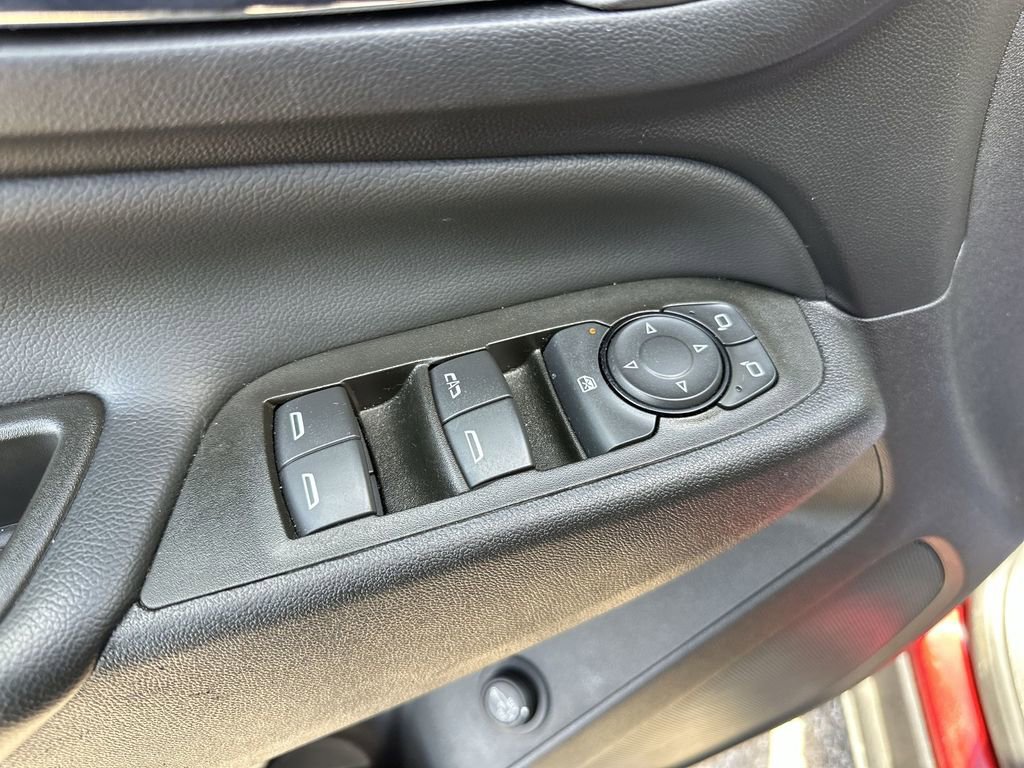 Used 2023 Chevrolet Equinox LT FWD image 13