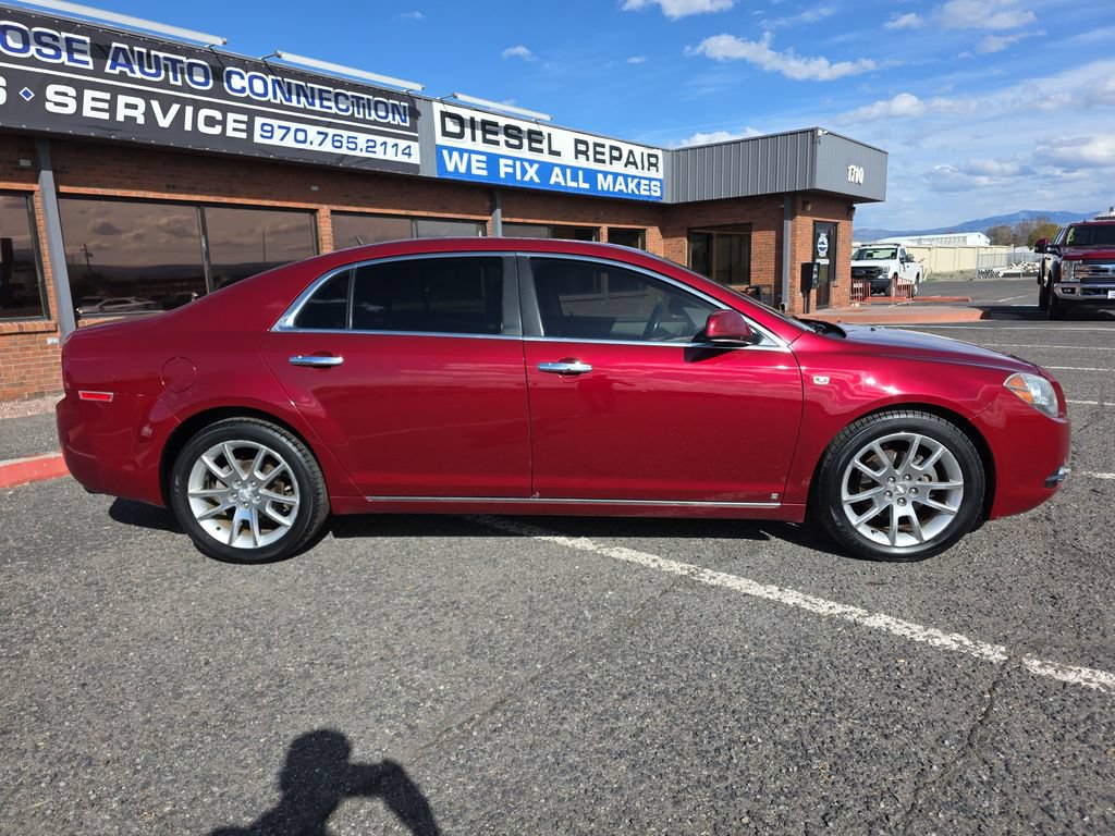 Used 2008 Chevrolet Malibu LTZ w/ Rear Power Package FWD image 8