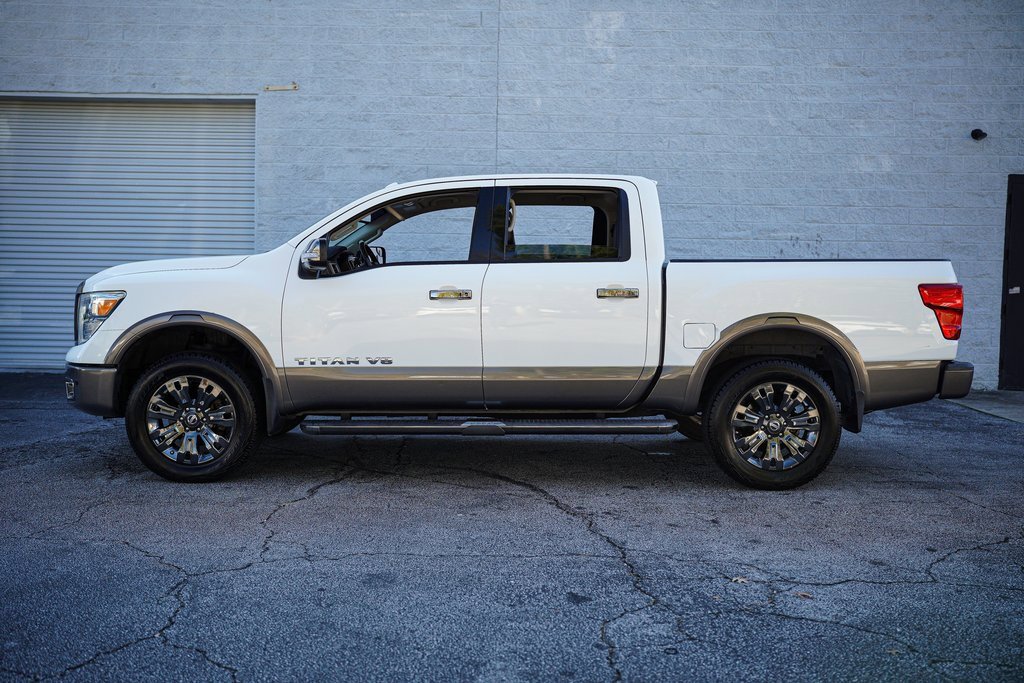 Used 2018 Nissan Titan Platinum Reserve image 10