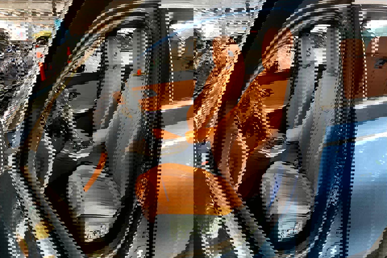 Certified 2025 BMW 330i Sedan image 7