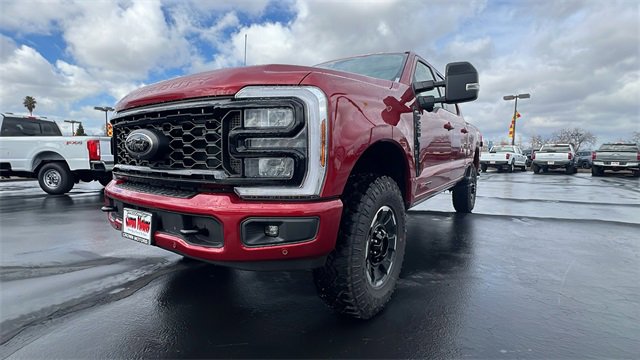 New 2025 Ford F250 Lariat w/ Lariat Ultimate Package image 10