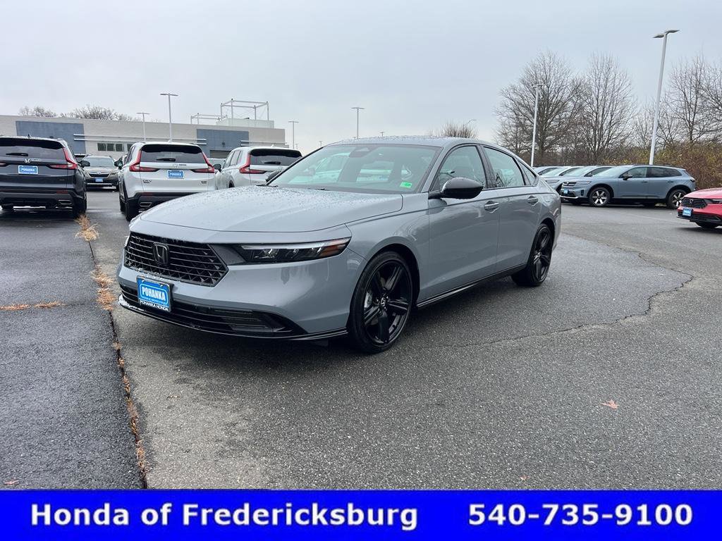 Certified 2025 Honda Accord Sport image 4