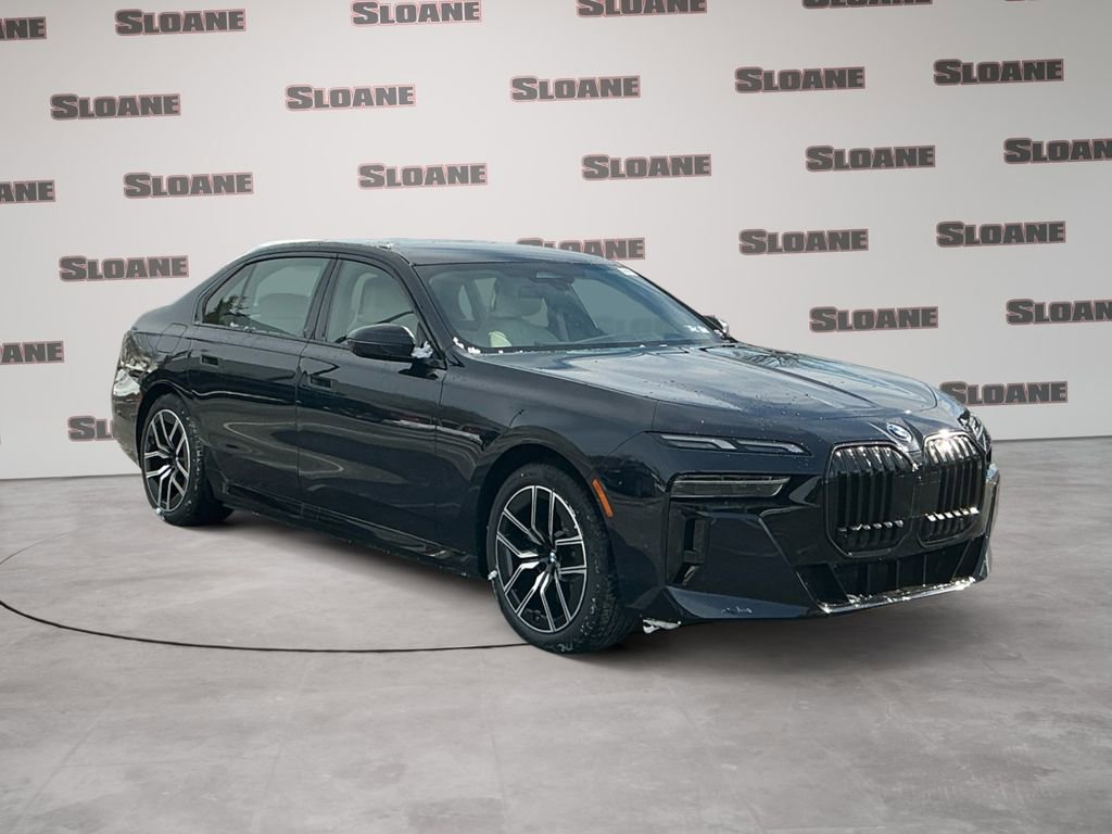 New 2026 BMW 750e xDrive w/ Premium Package image 7