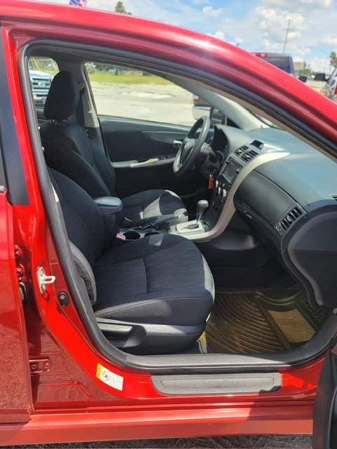 Used 2013 Toyota Corolla S FWD image 8