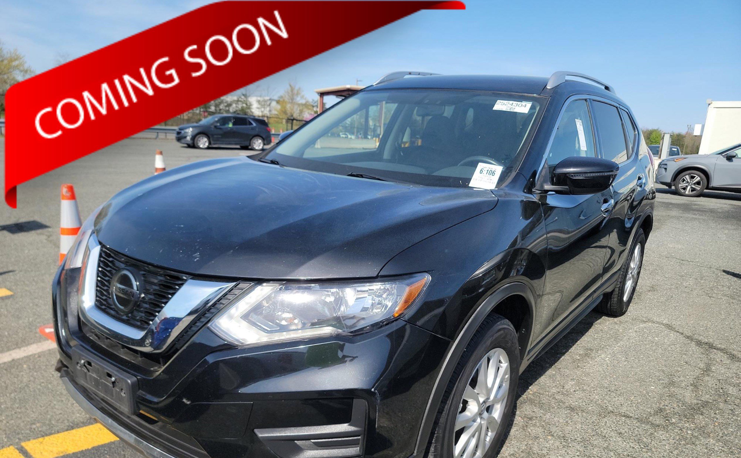 Used 2018 Nissan Rogue SV