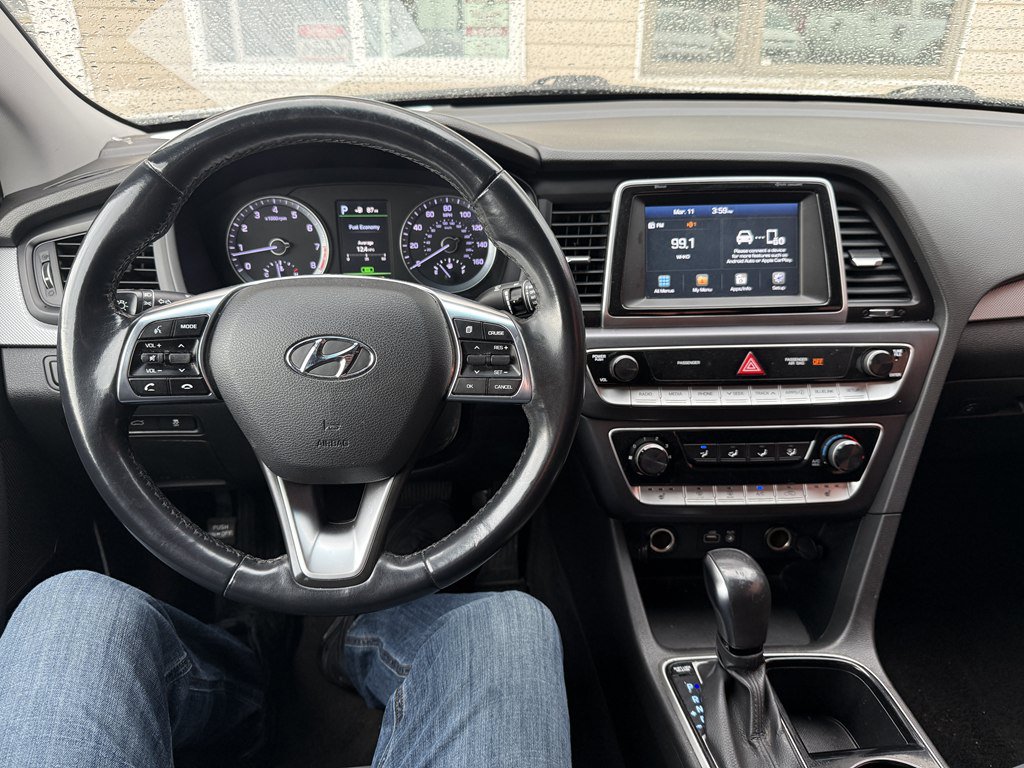 Used 2018 Hyundai Sonata SEL w/ Cargo Package FWD image 13