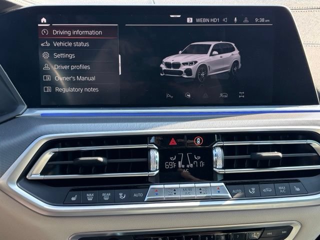 Used 2022 BMW X5 xDrive40i w/ M Sport Package AWD/4WD image 28