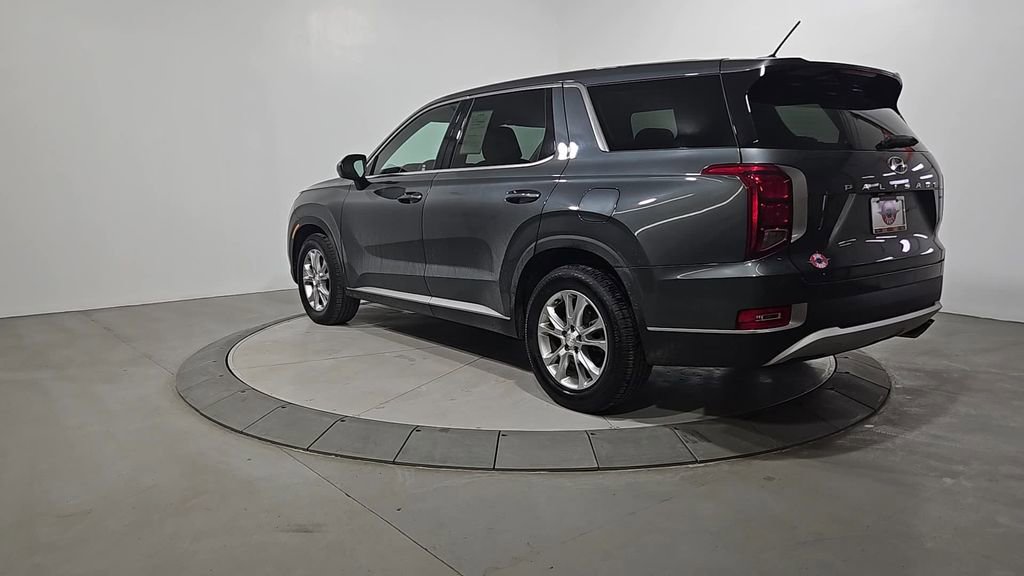 Used 2022 Hyundai Palisade SE image 3