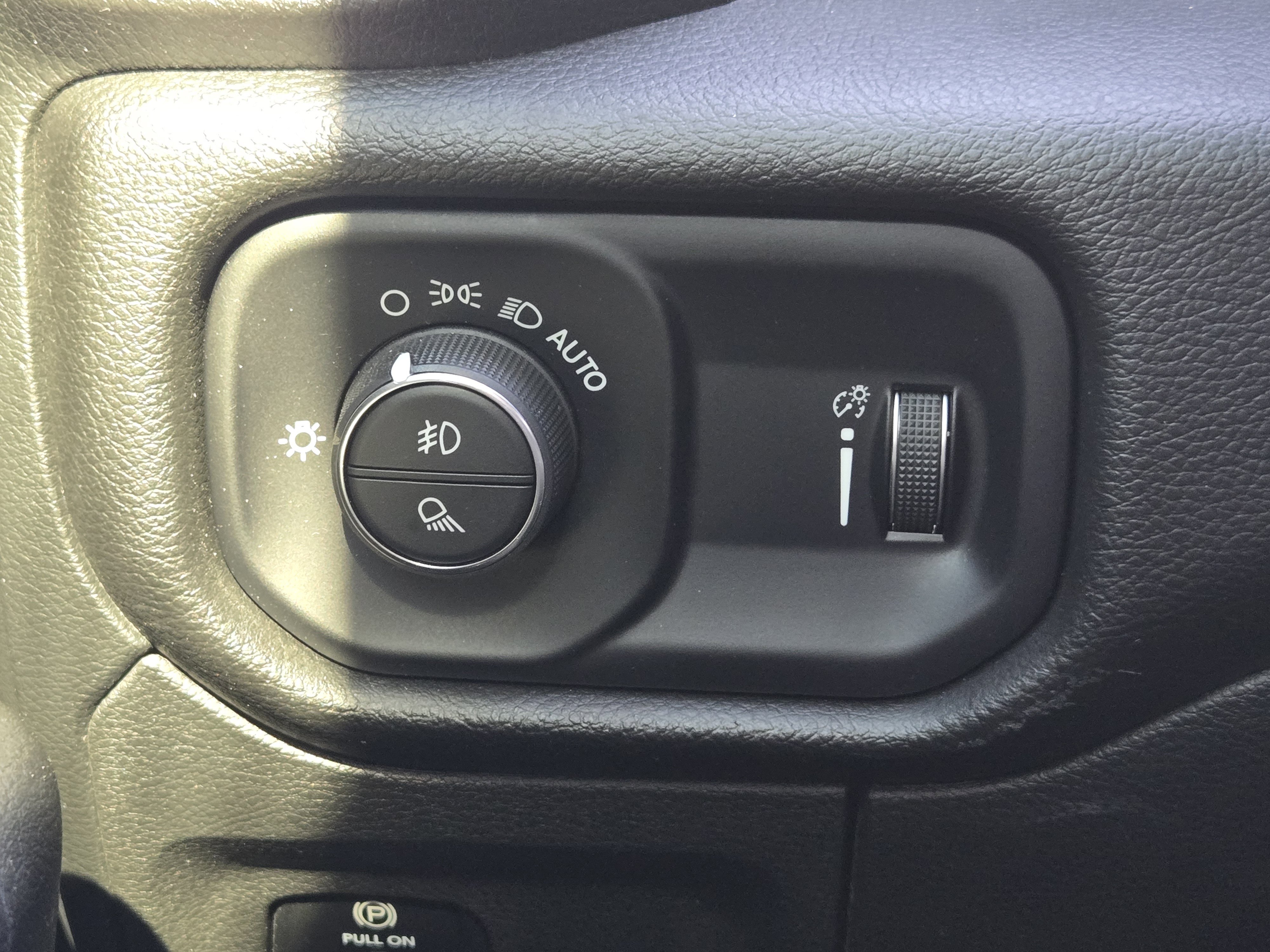 Used 2023 RAM 1500 Big Horn image 26