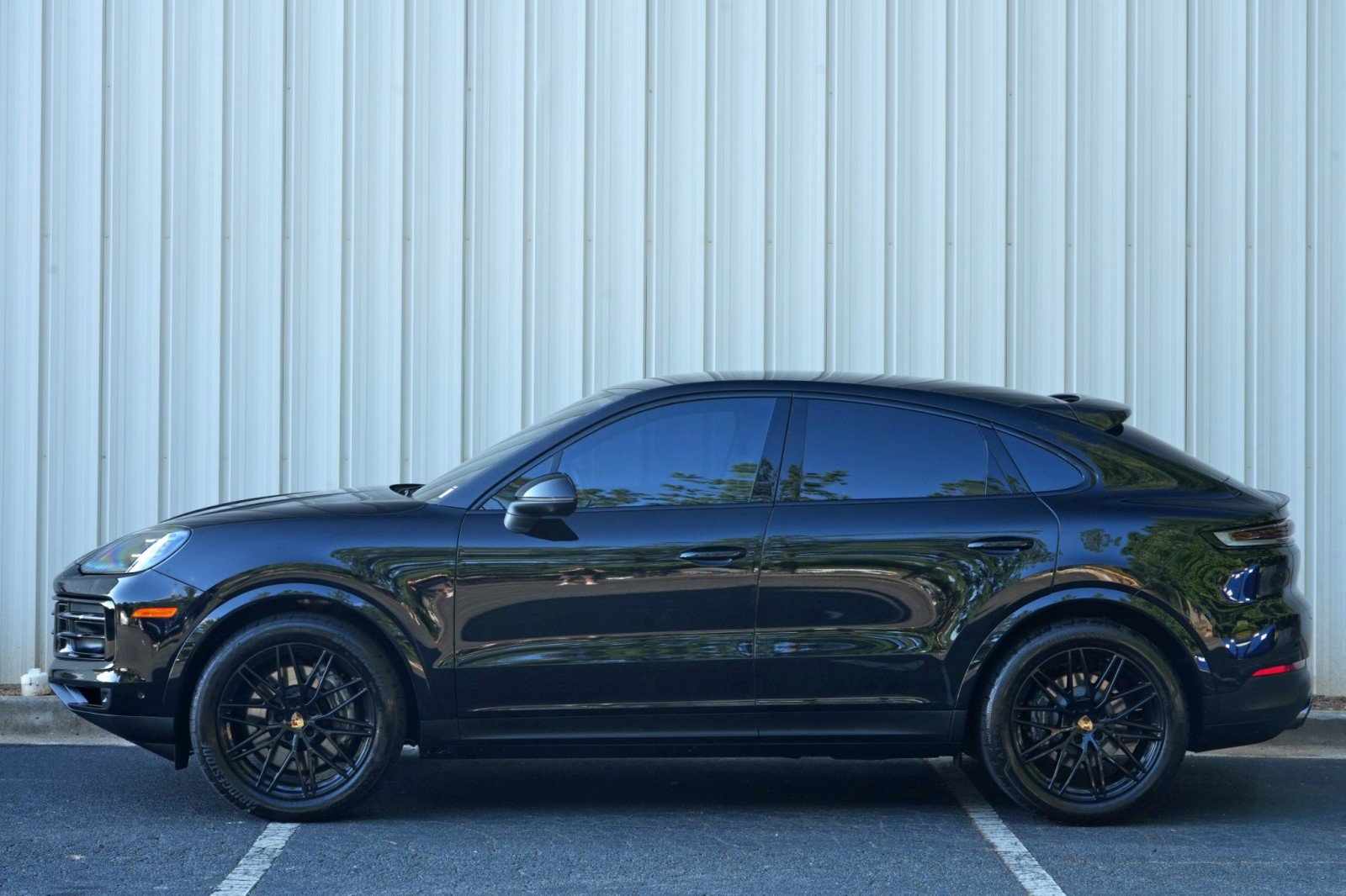 Used 2025 Porsche Cayenne Coupe AWD/4WD image 55