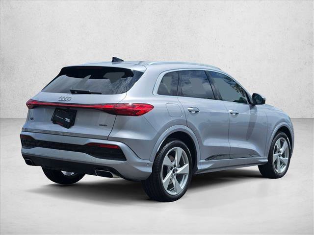 Certified 2025 Audi Q5 Prestige AWD/4WD image 5