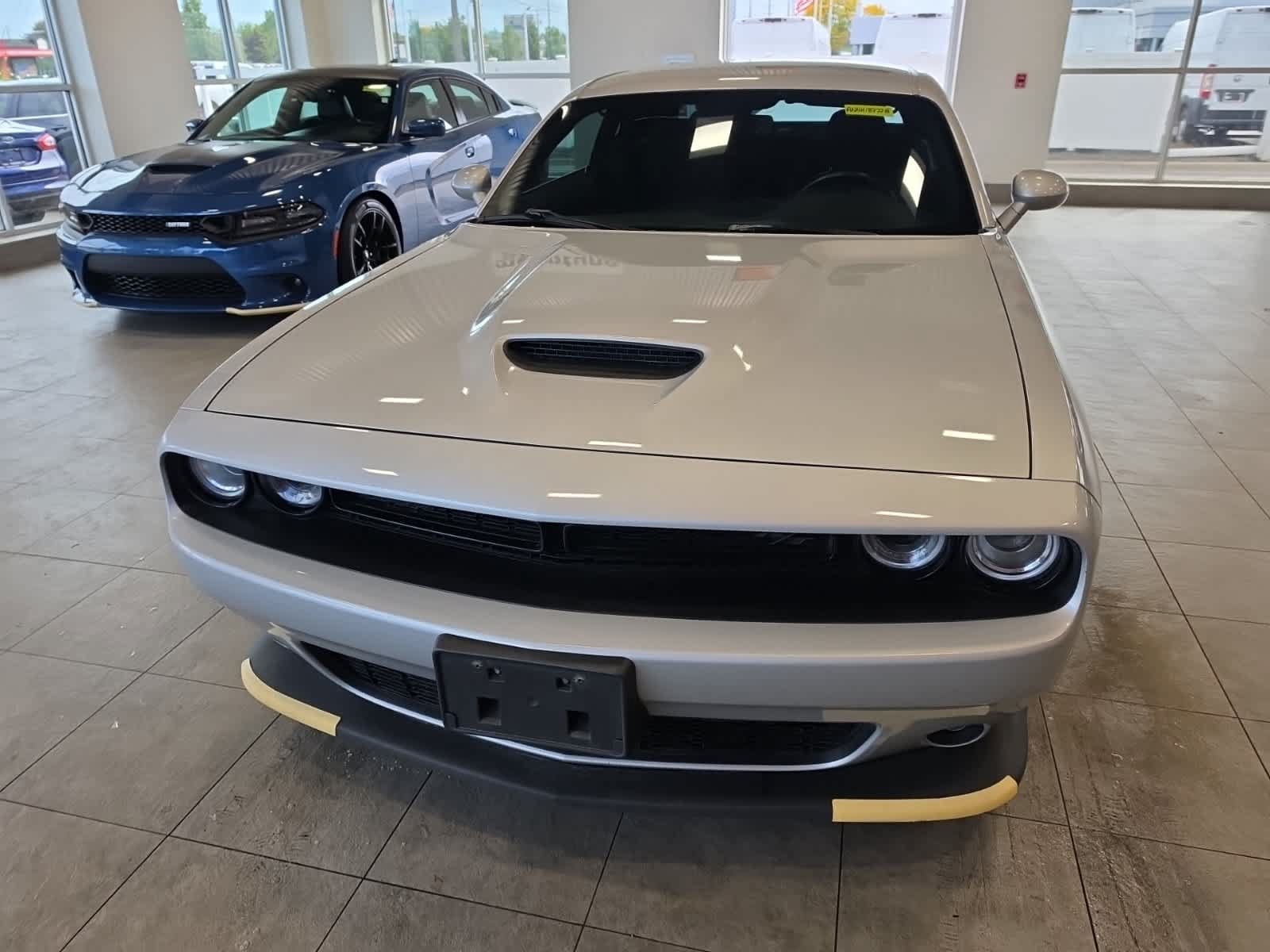 Used 2022 Dodge Challenger R/T w/ Blacktop Package RWD image 6