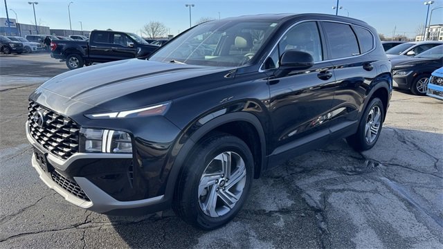 Used 2023 Hyundai Santa Fe SE image 4