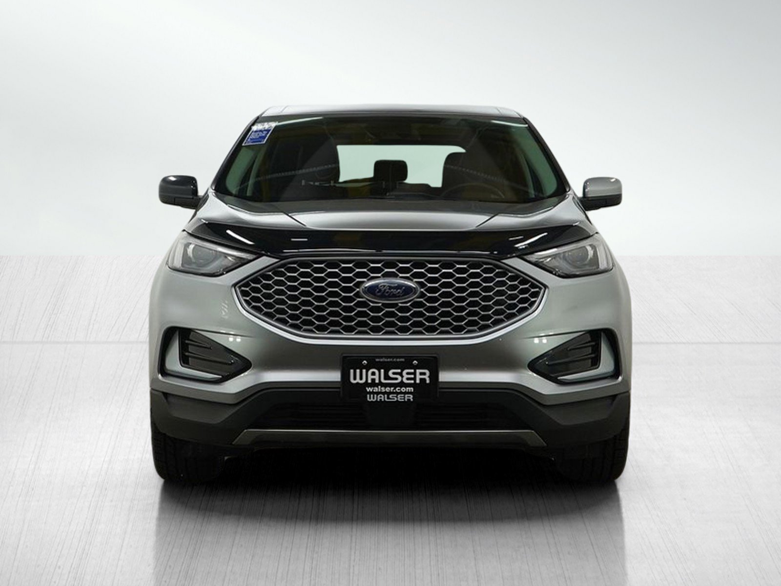 Used 2024 Ford Edge SEL image 8