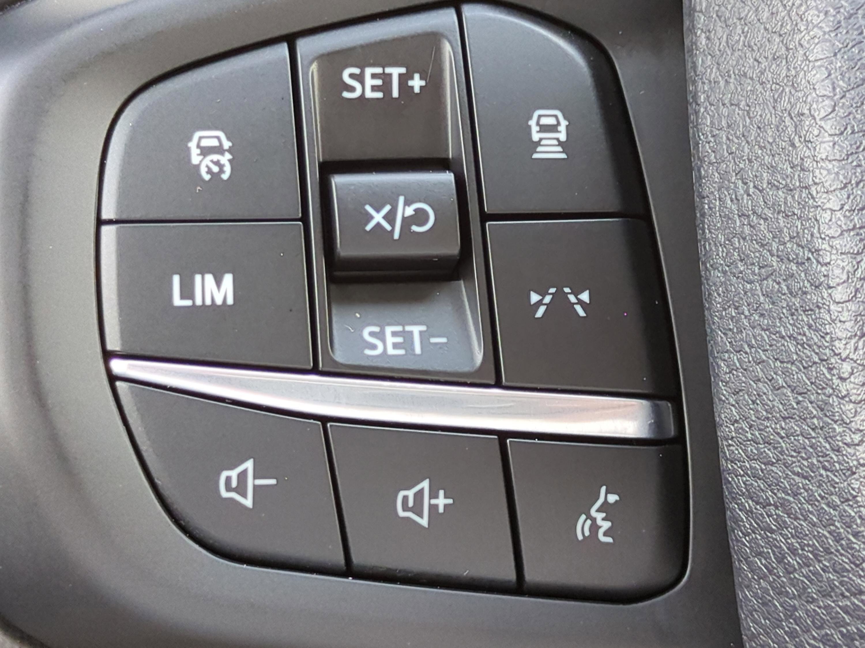 Used 2024 Ford Ranger Lariat w/ FX4 Off-Road Package image 23