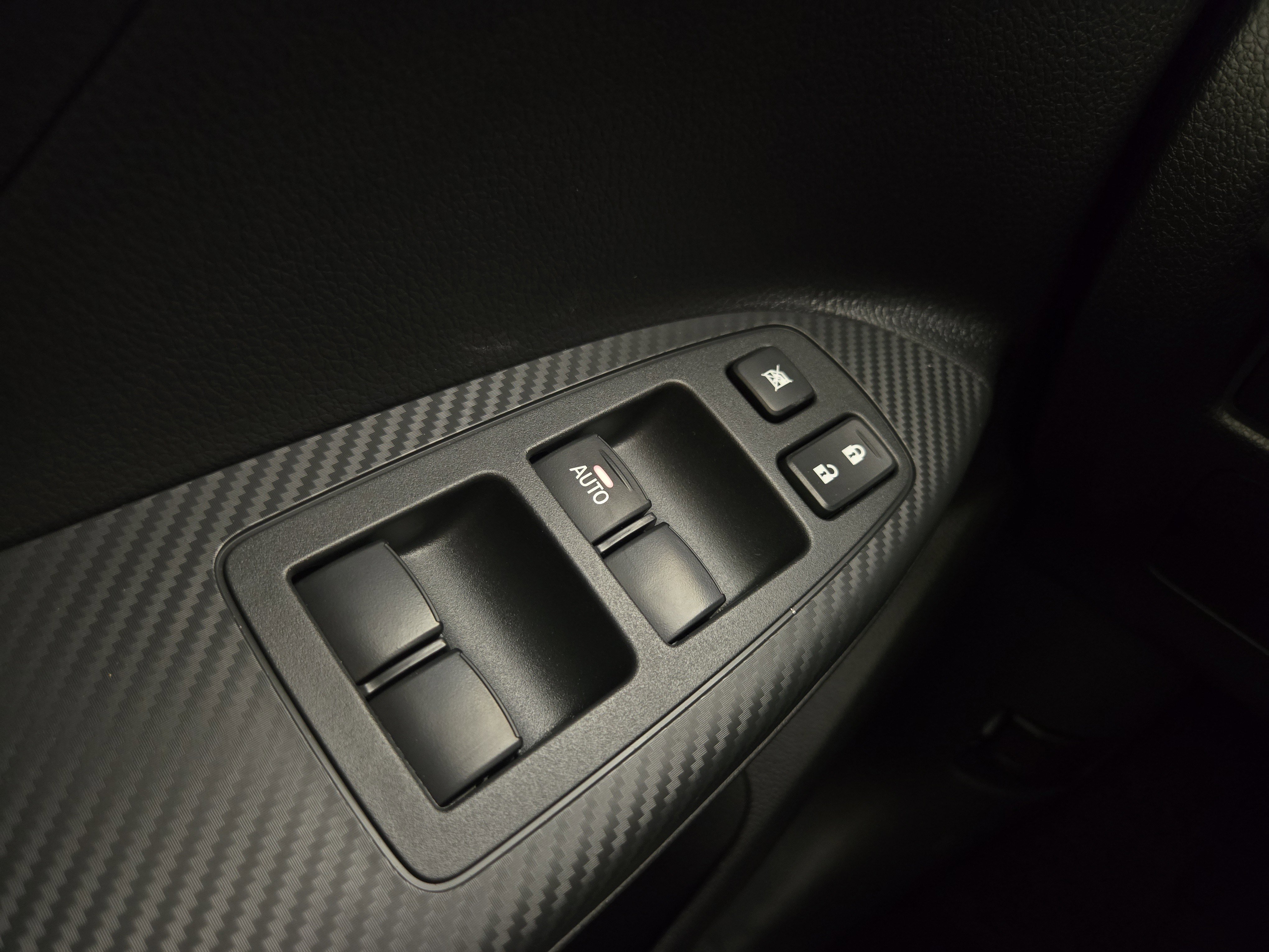 New 2026 Mitsubishi Eclipse Cross Black Edition image 24