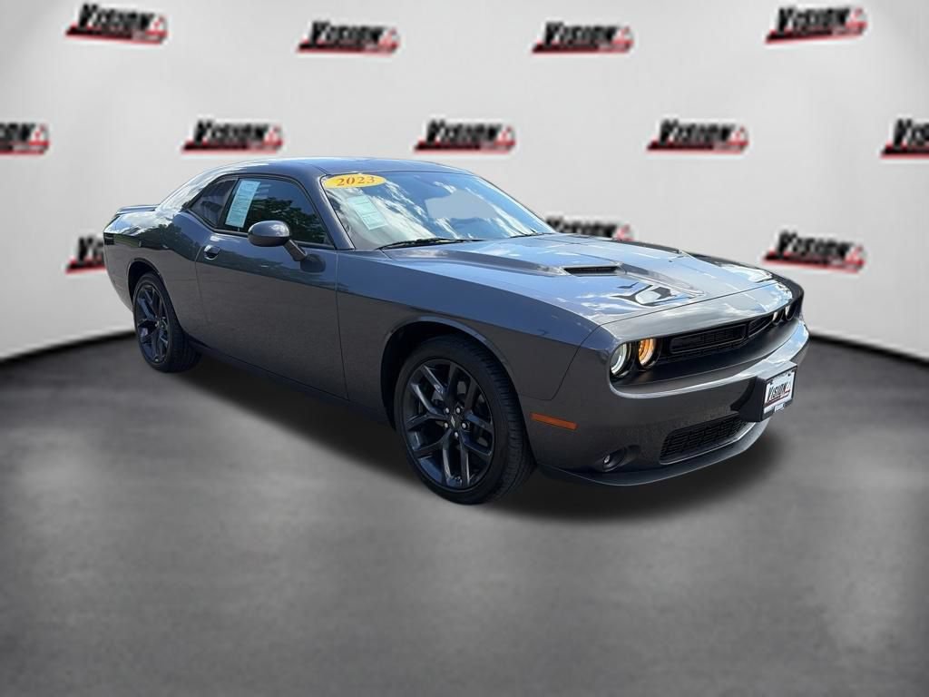 Used 2023 Dodge Challenger SXT w/ Blacktop Package RWD image 3