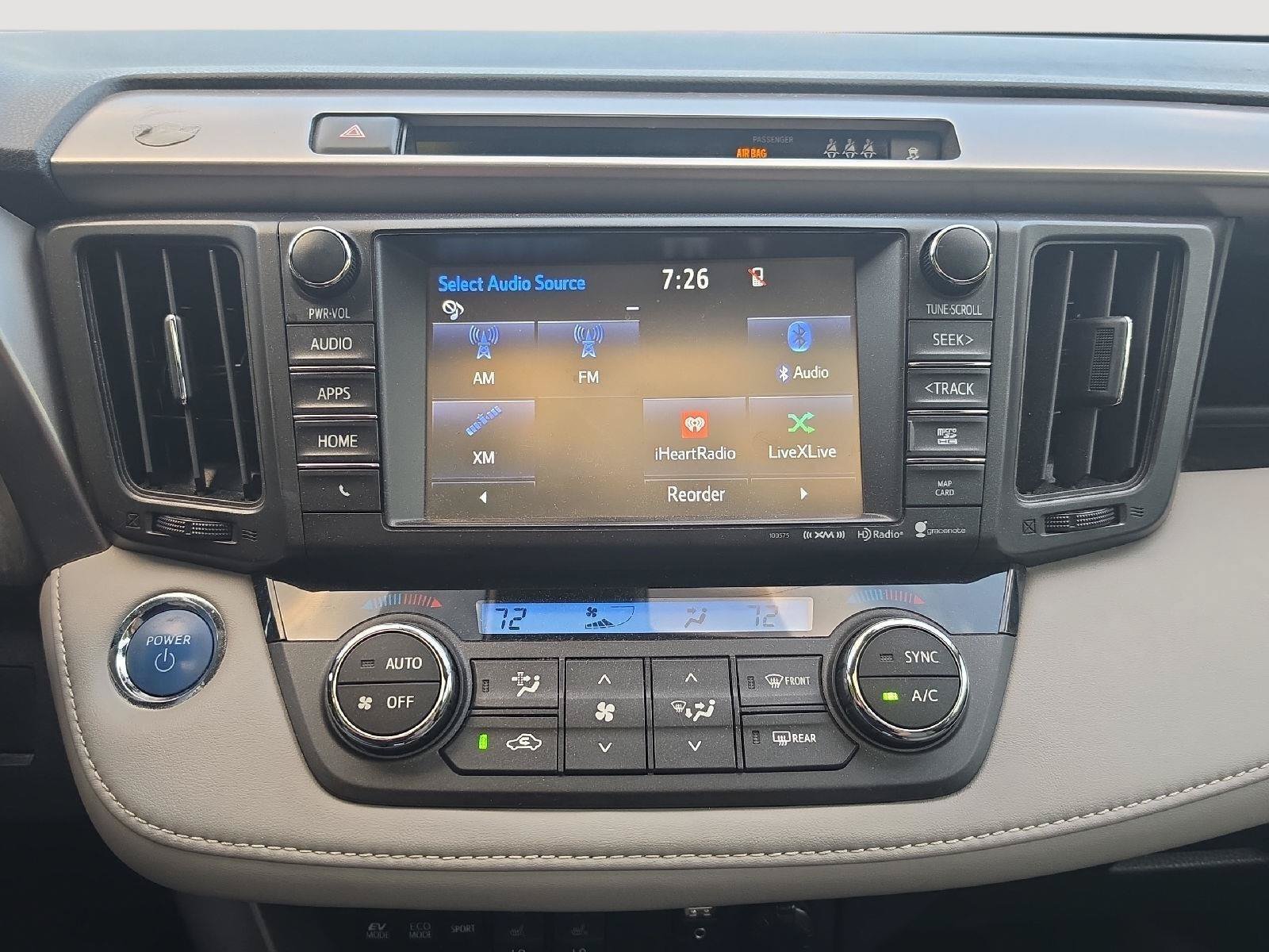 Used 2018 Toyota RAV4 Limited AWD/4WD image 18