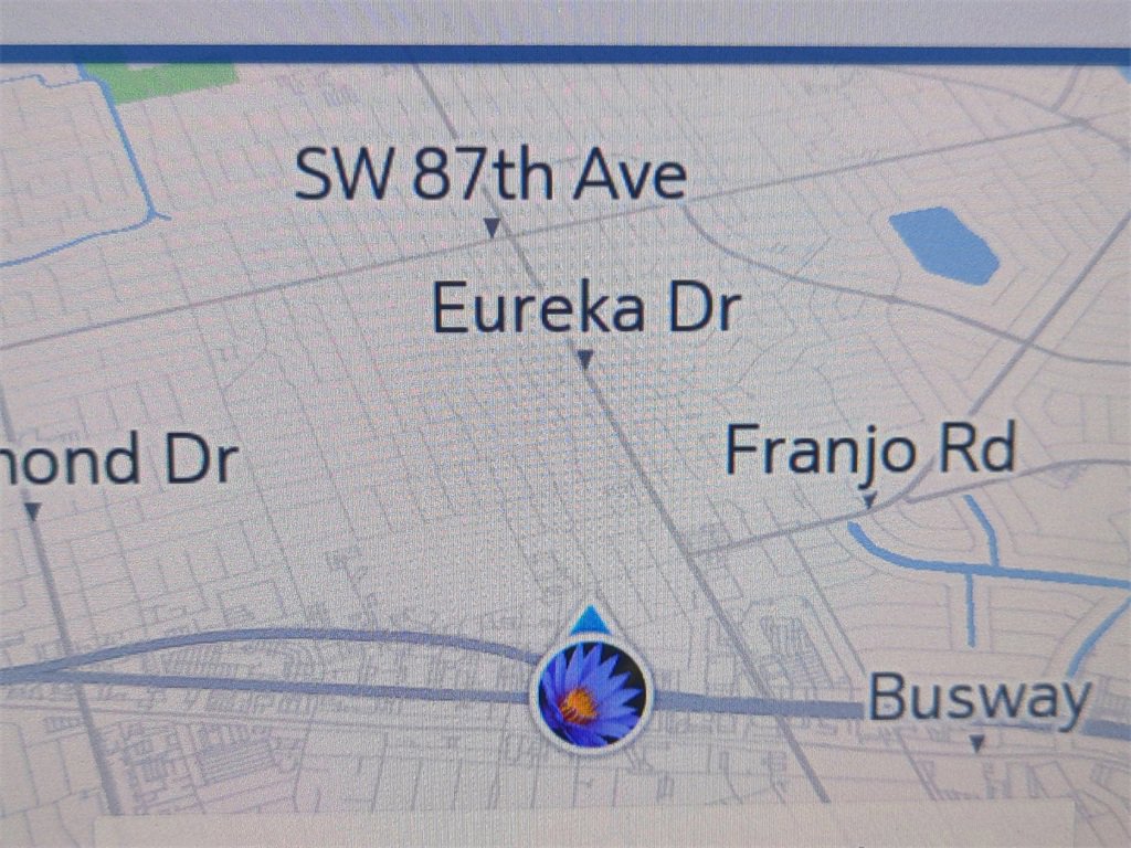 Used 2022 GMC Acadia AT4 w/ Technology Package image 25