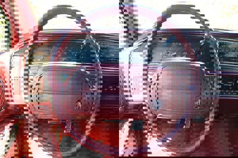 Used 1992 Buick Roadmaster Limited image 17